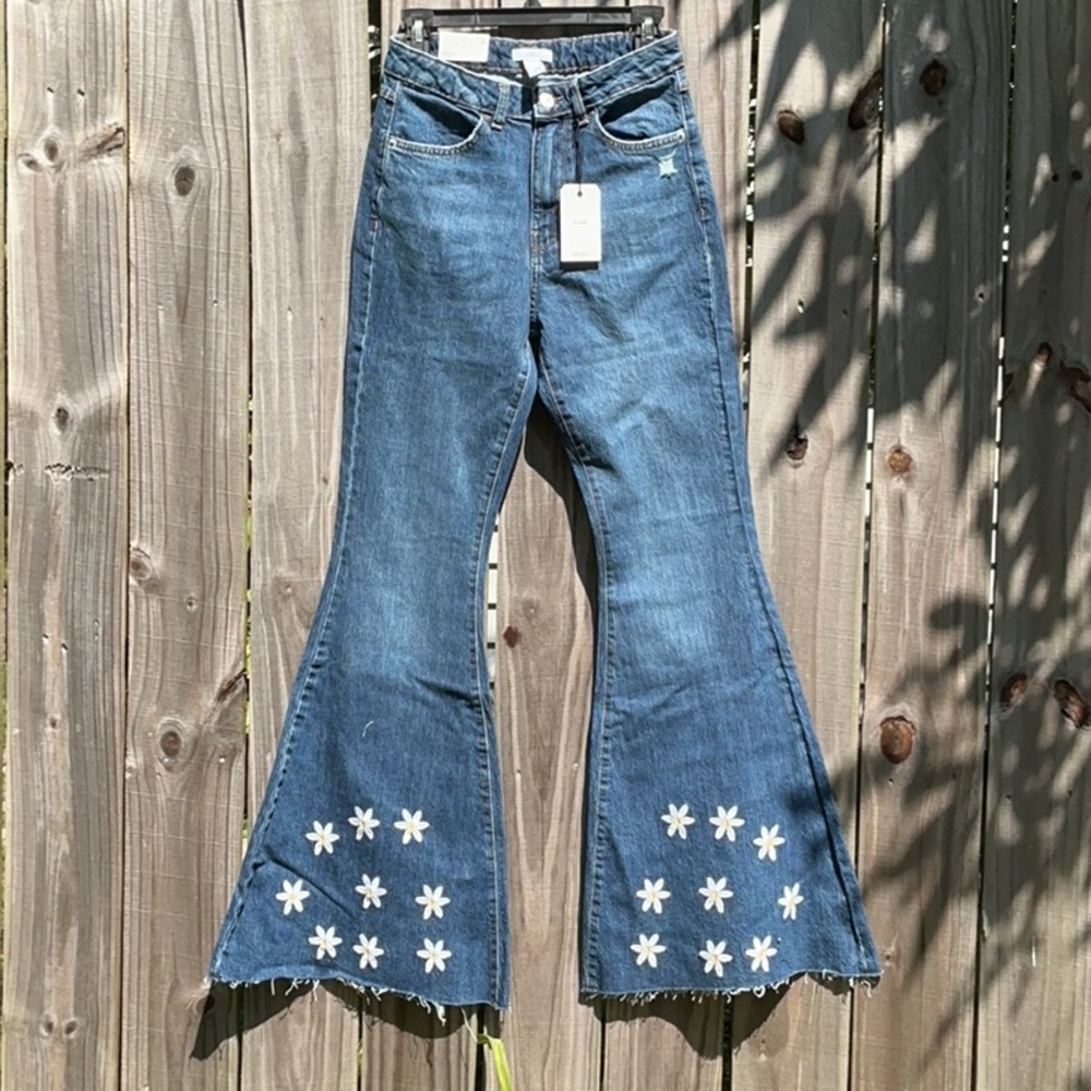 Forever 21 Flair Denim Jeans